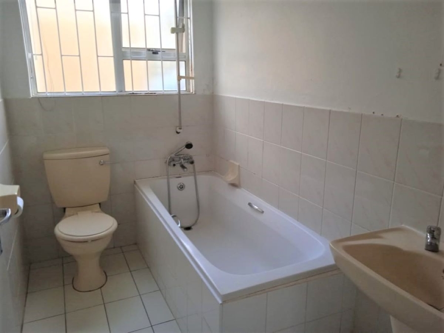 To Let 2 Bedroom Property for Rent in Bluff KwaZulu-Natal