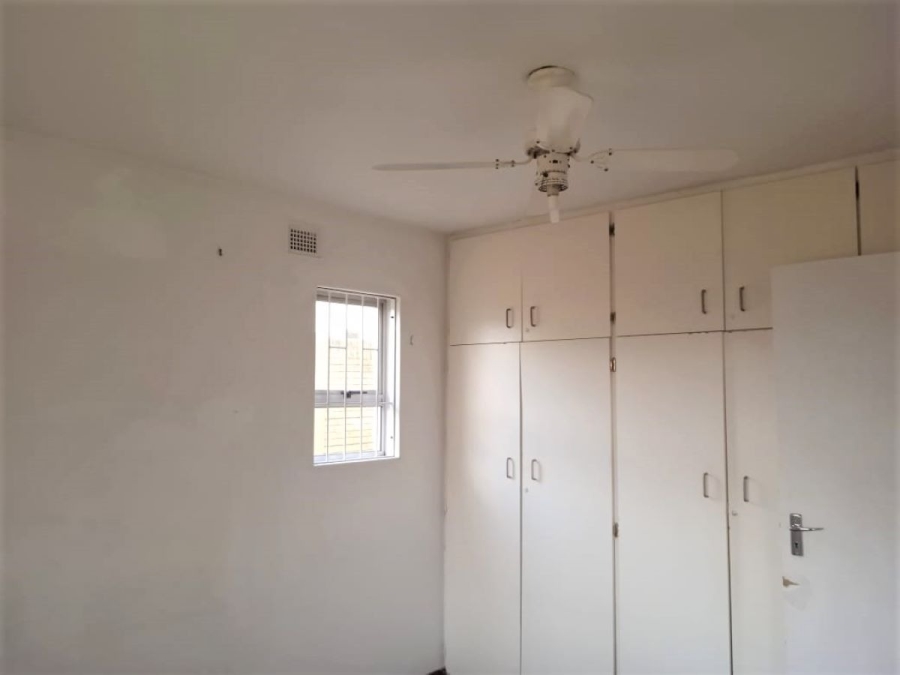 To Let 2 Bedroom Property for Rent in Bluff KwaZulu-Natal