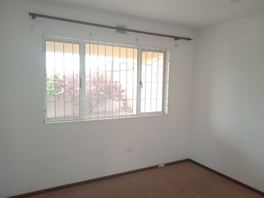 To Let 2 Bedroom Property for Rent in Bluff KwaZulu-Natal