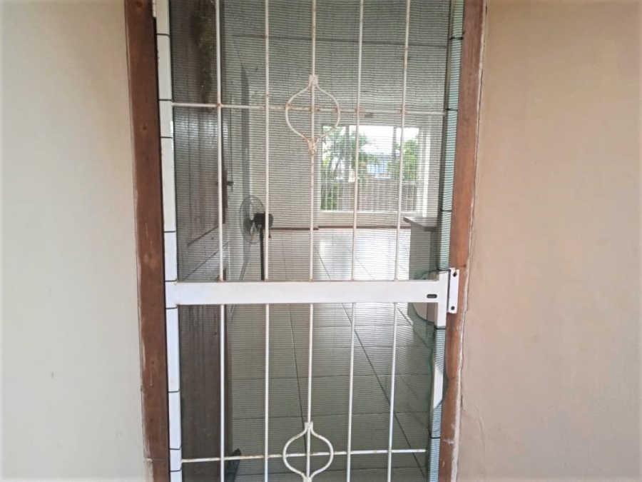 To Let 2 Bedroom Property for Rent in Bluff KwaZulu-Natal