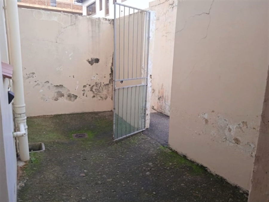 To Let 2 Bedroom Property for Rent in Bluff KwaZulu-Natal