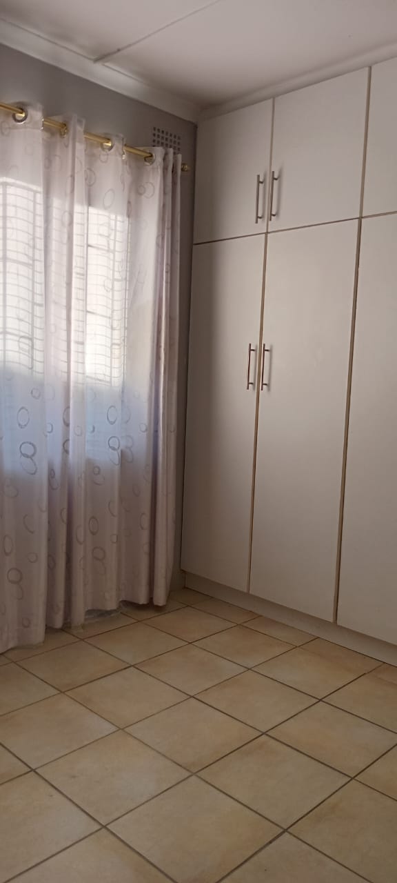2 Bedroom Property for Sale in High Ridge KwaZulu-Natal