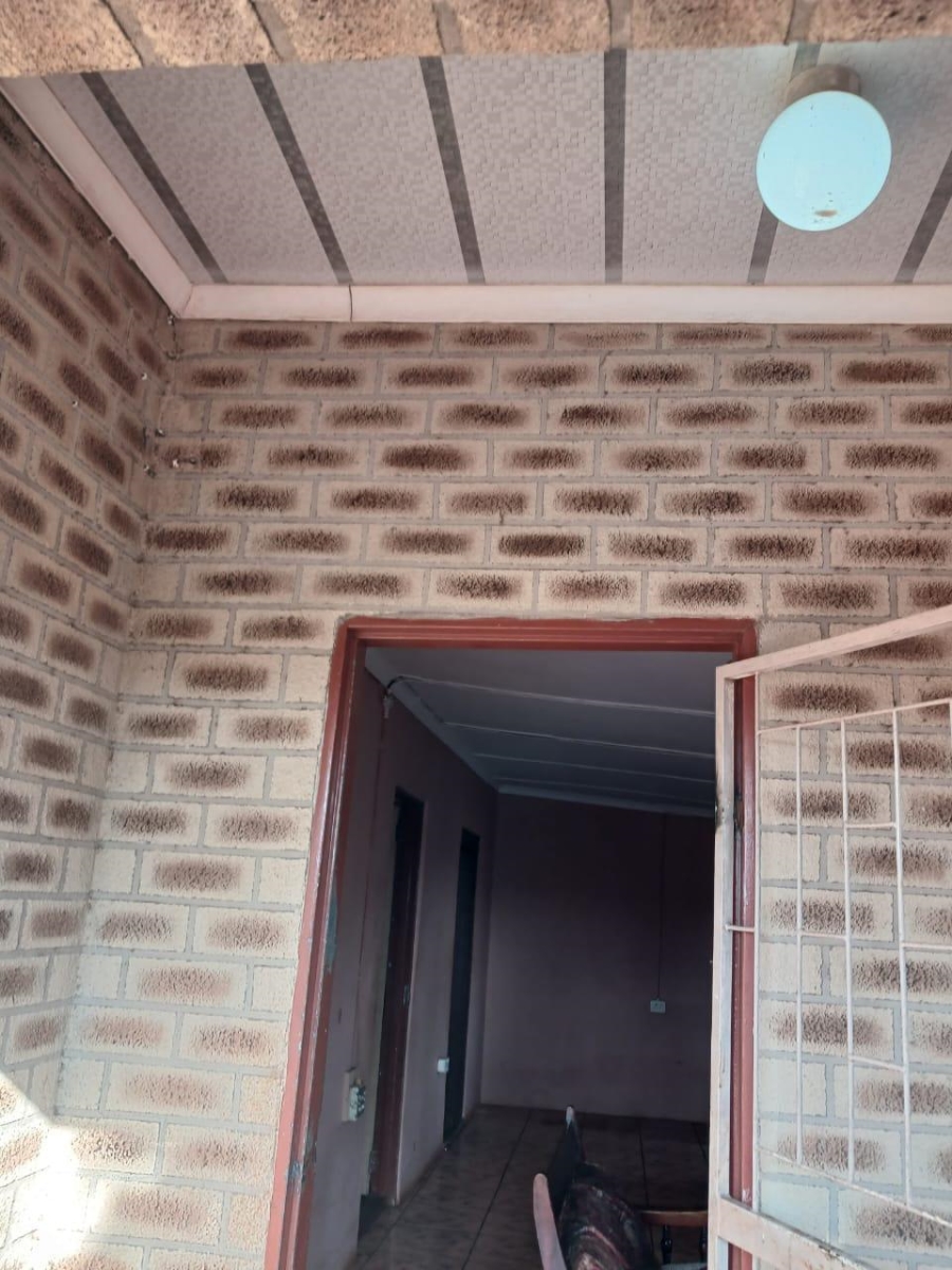 1 Bedroom Property for Sale in Empangeni Rural KwaZulu-Natal