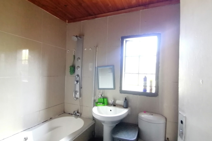 2 Bedroom Property for Sale in Merlewood KwaZulu-Natal