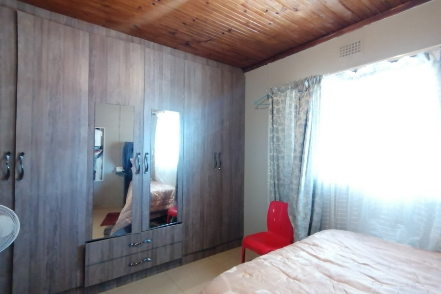 2 Bedroom Property for Sale in Merlewood KwaZulu-Natal