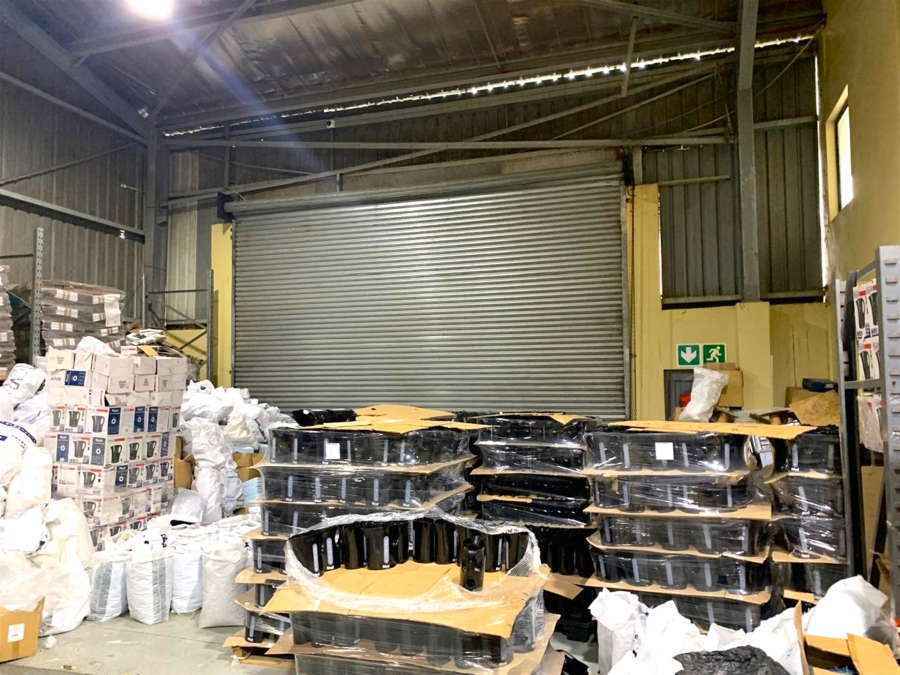 To Let commercial Property for Rent in Mount Edgecombe KwaZulu-Natal