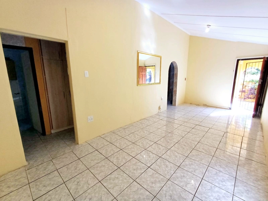 3 Bedroom Property for Sale in Newlands West KwaZulu-Natal