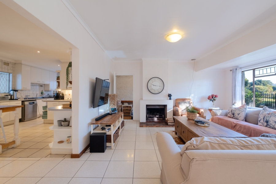 3 Bedroom Property for Sale in Mountain Homes KwaZulu-Natal