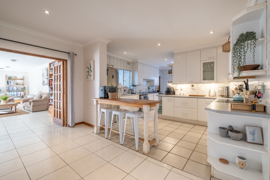 3 Bedroom Property for Sale in Mountain Homes KwaZulu-Natal