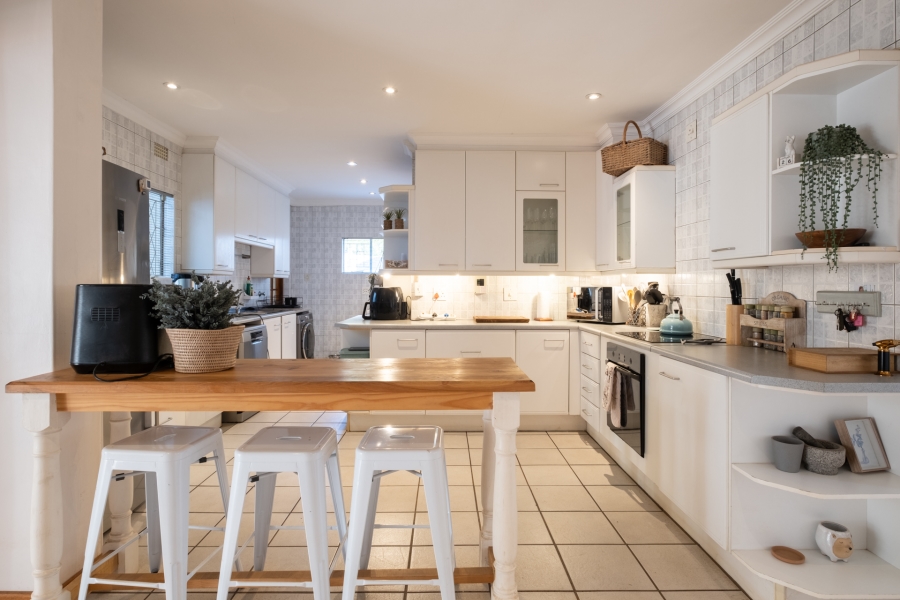 3 Bedroom Property for Sale in Mountain Homes KwaZulu-Natal