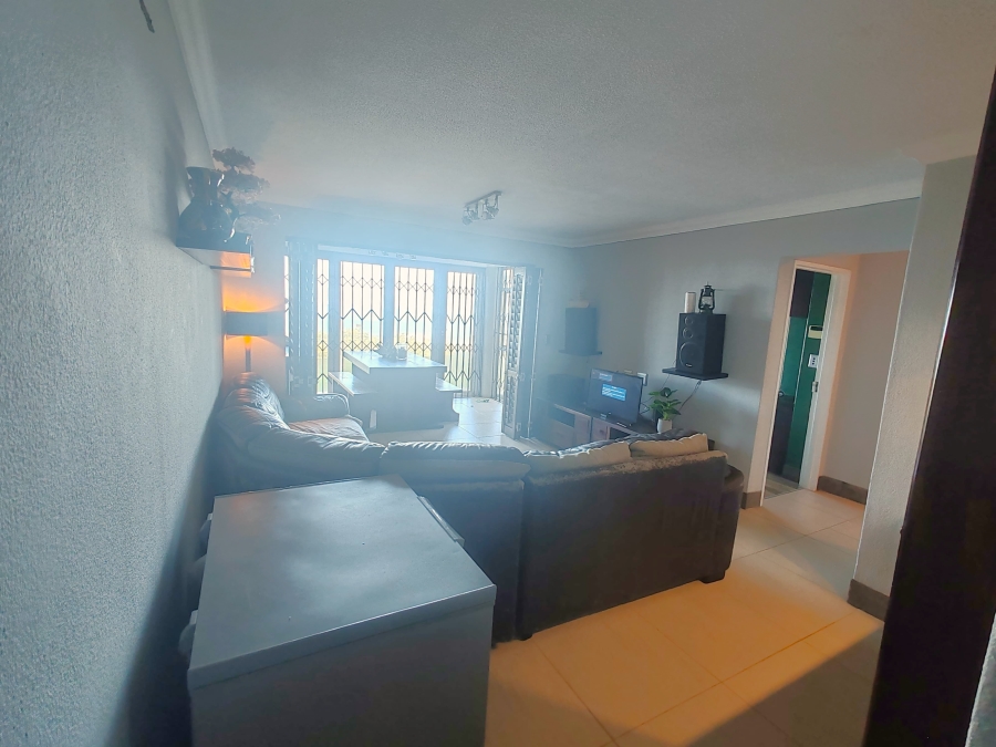 3 Bedroom Property for Sale in Lawrence Rocks KwaZulu-Natal