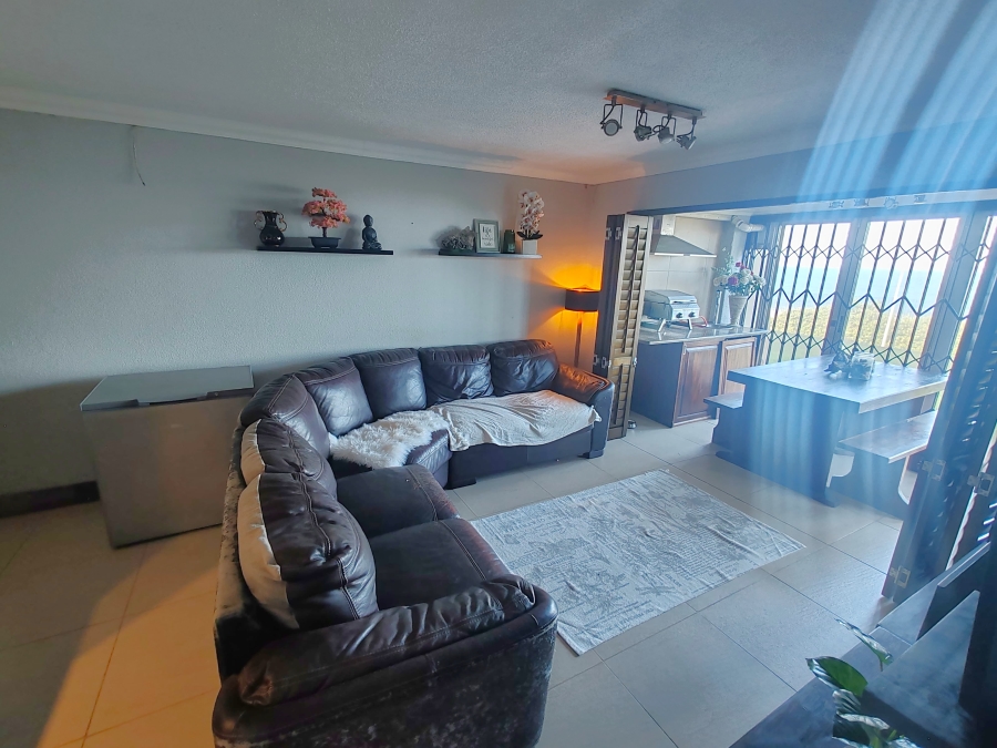 3 Bedroom Property for Sale in Lawrence Rocks KwaZulu-Natal