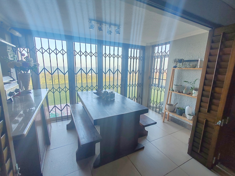 3 Bedroom Property for Sale in Lawrence Rocks KwaZulu-Natal