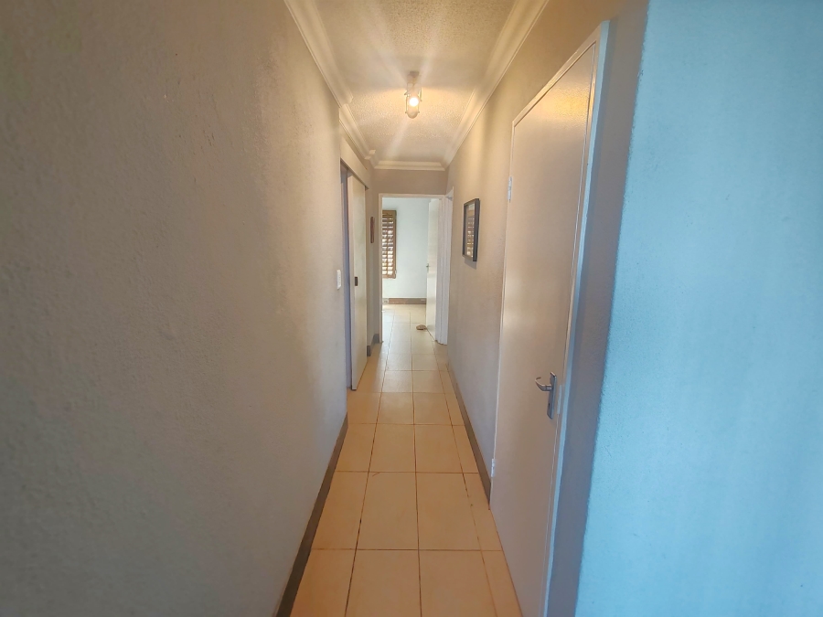 3 Bedroom Property for Sale in Lawrence Rocks KwaZulu-Natal