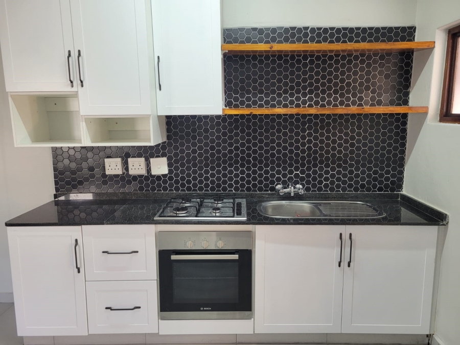 1 Bedroom Property for Sale in Uvongo Beach KwaZulu-Natal
