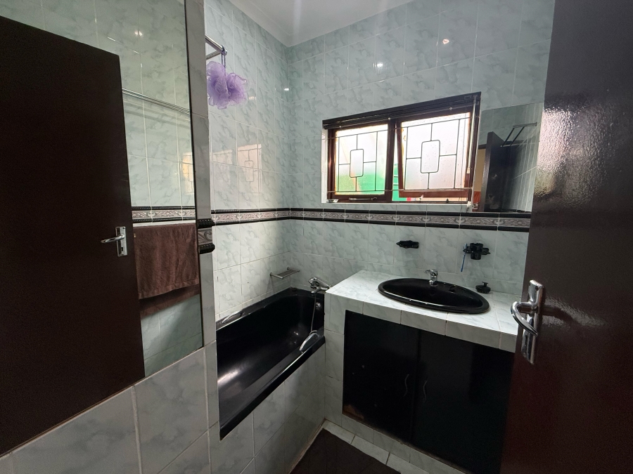 3 Bedroom Property for Sale in Genazzano KwaZulu-Natal