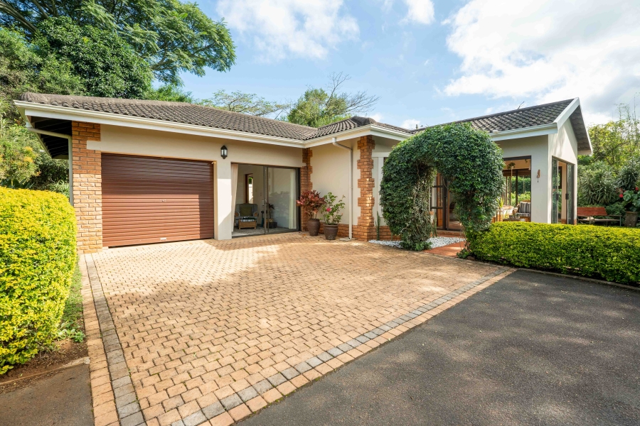 3 Bedroom Property for Sale in Waterfall KwaZulu-Natal