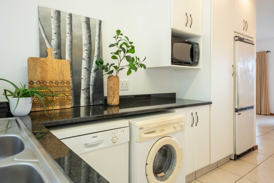 3 Bedroom Property for Sale in Waterfall KwaZulu-Natal