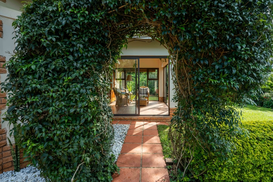 3 Bedroom Property for Sale in Waterfall KwaZulu-Natal