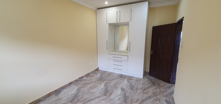 To Let 2 Bedroom Property for Rent in Bluff KwaZulu-Natal