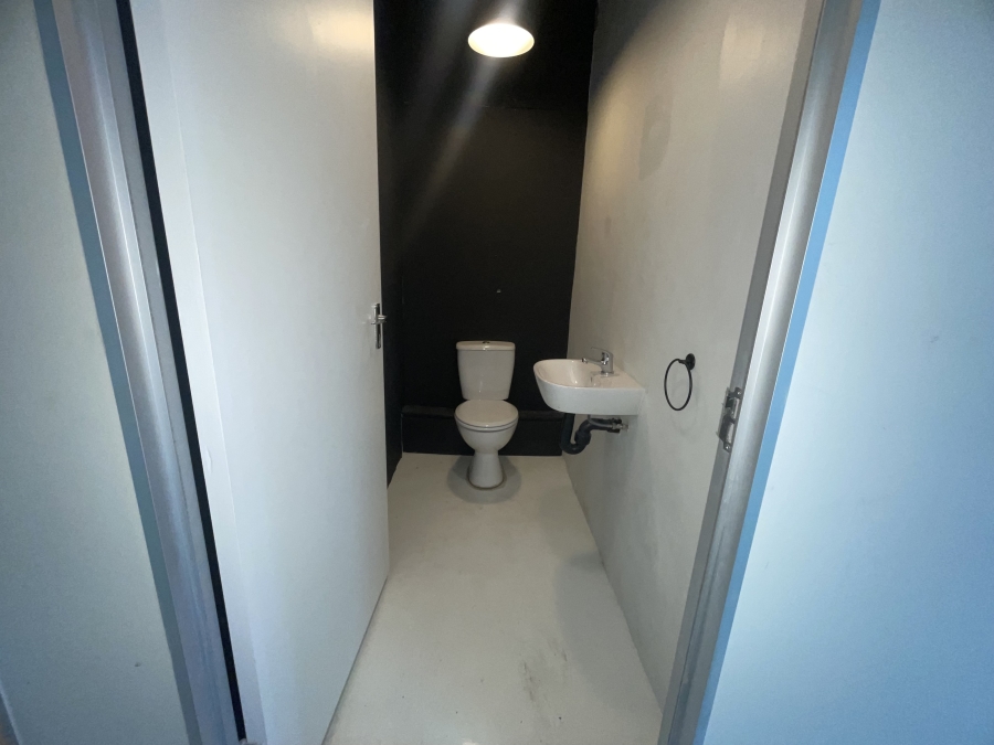 To Let commercial Property for Rent in Durban North KwaZulu-Natal