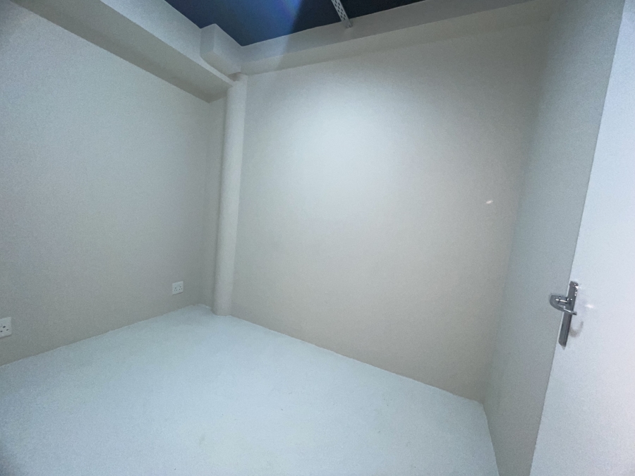 To Let commercial Property for Rent in Durban North KwaZulu-Natal