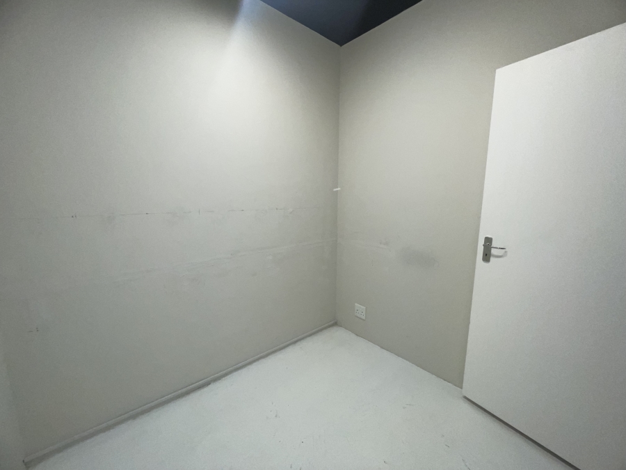 To Let commercial Property for Rent in Durban North KwaZulu-Natal