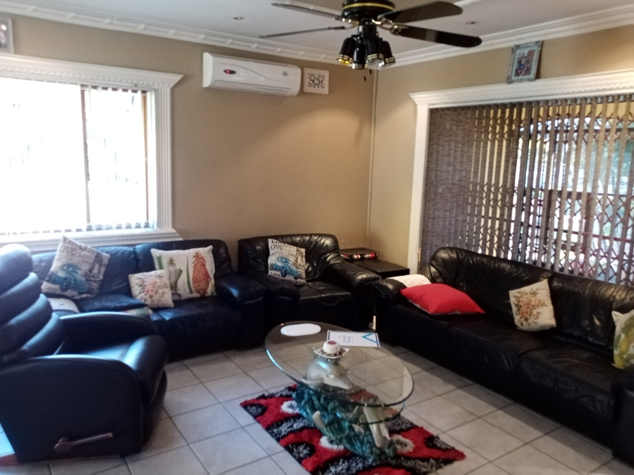 3 Bedroom Property for Sale in Malvern KwaZulu-Natal