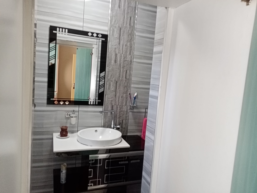 3 Bedroom Property for Sale in Malvern KwaZulu-Natal