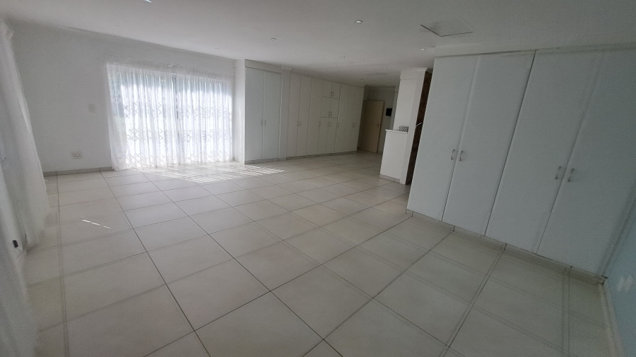 4 Bedroom Property for Sale in Birdswood KwaZulu-Natal