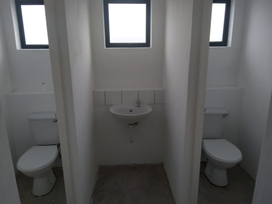 To Let commercial Property for Rent in New Germany KwaZulu-Natal