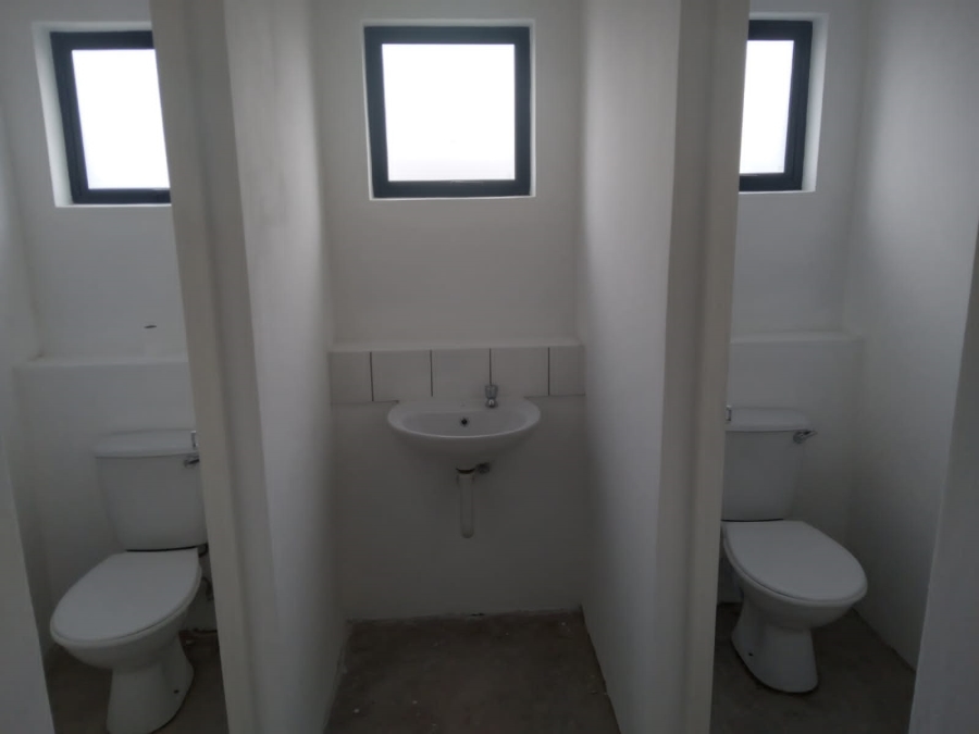 To Let commercial Property for Rent in New Germany KwaZulu-Natal