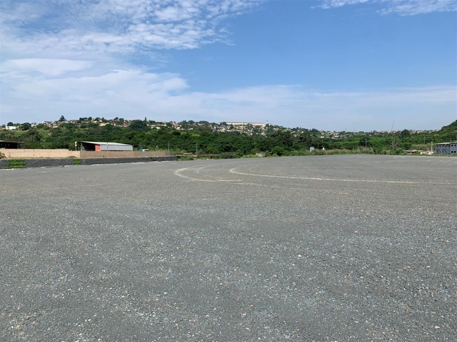 To Let Commercial Property for Rent in Kwamashu KwaZulu-Natal