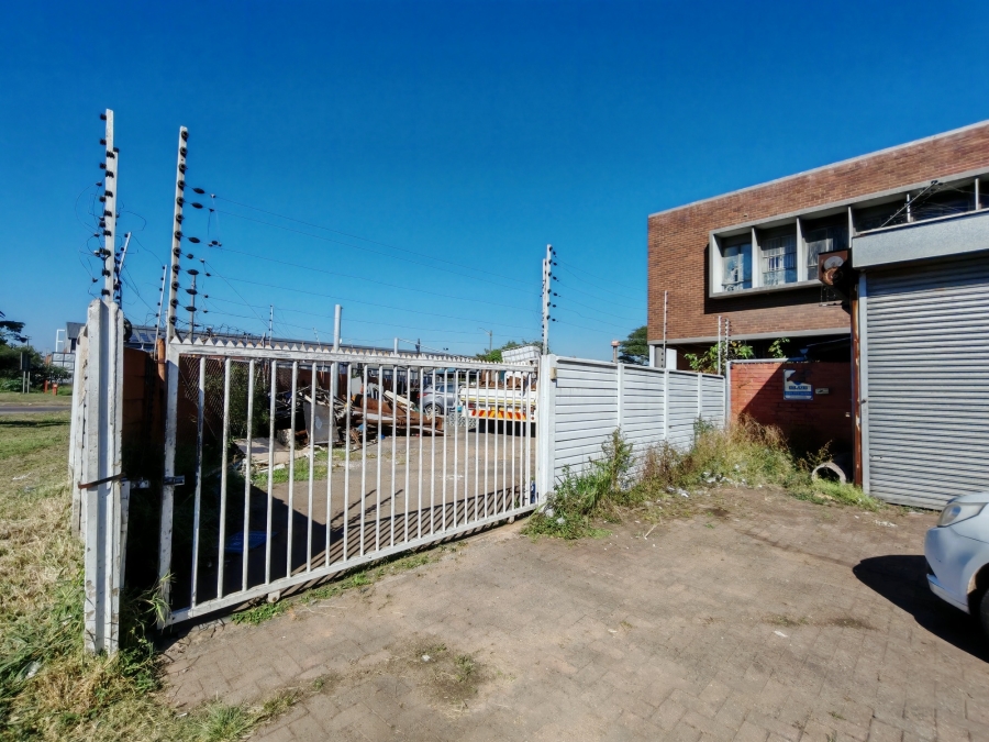 Commercial Property for Sale in Mobeni KwaZulu-Natal