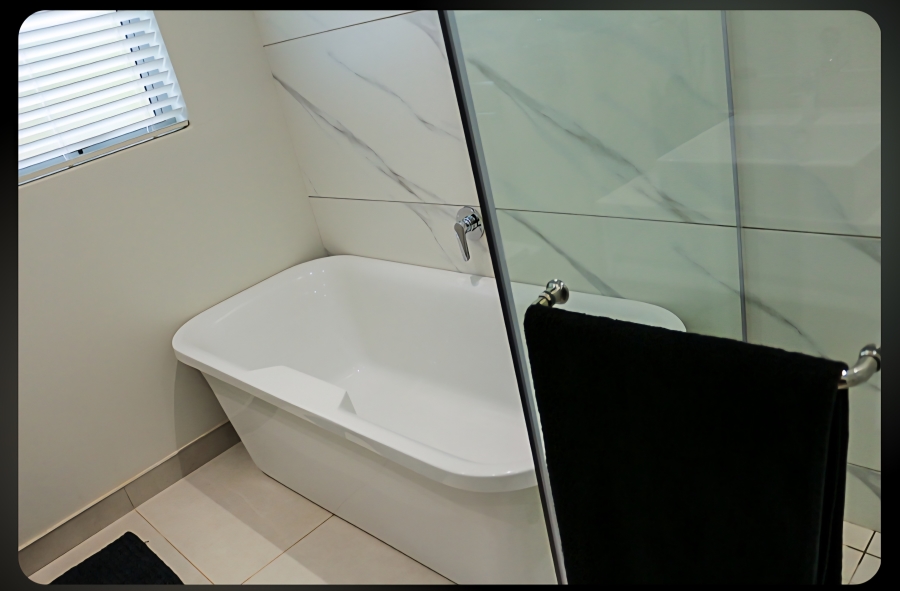 To Let 3 Bedroom Property for Rent in La Lucia KwaZulu-Natal