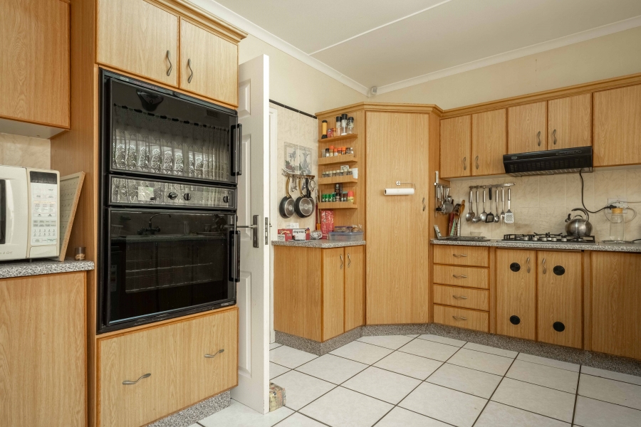 3 Bedroom Property for Sale in Elysium KwaZulu-Natal