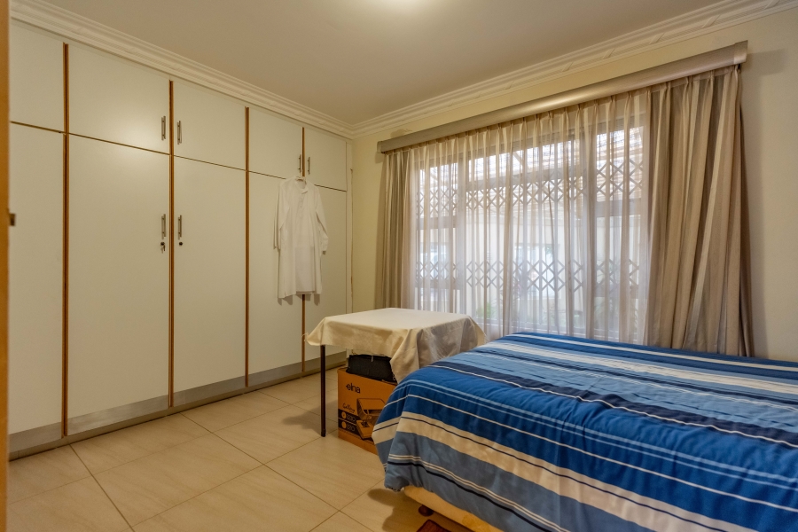 5 Bedroom Property for Sale in Reservoir Hills KwaZulu-Natal