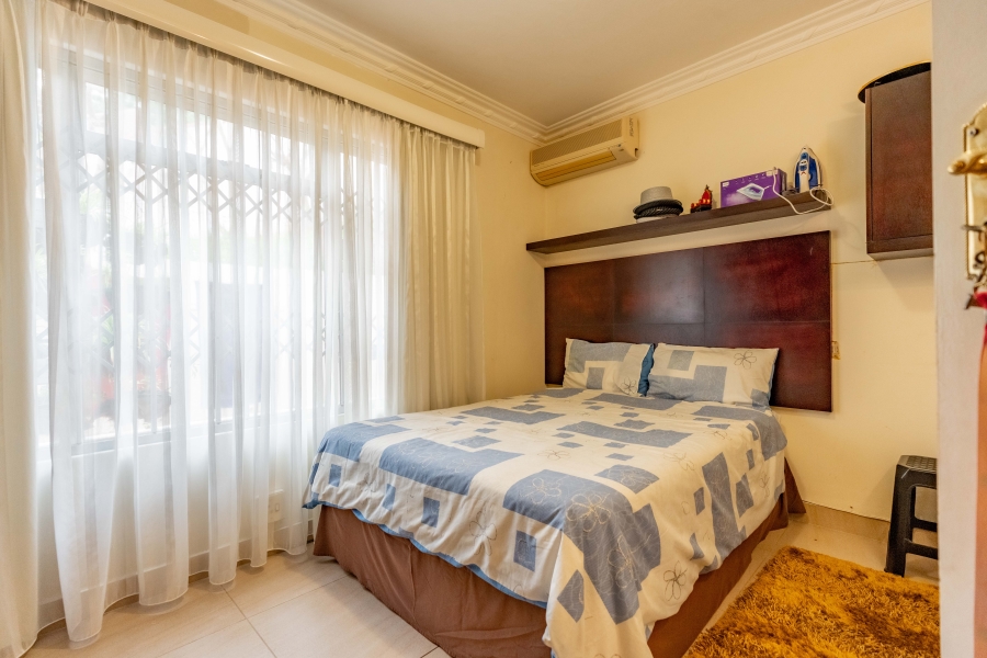 5 Bedroom Property for Sale in Reservoir Hills KwaZulu-Natal
