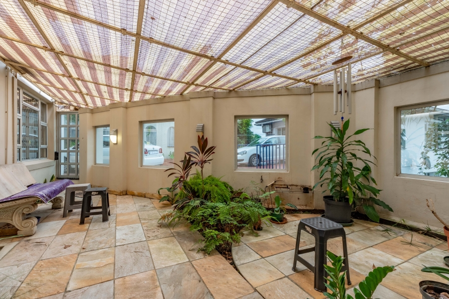 5 Bedroom Property for Sale in Reservoir Hills KwaZulu-Natal