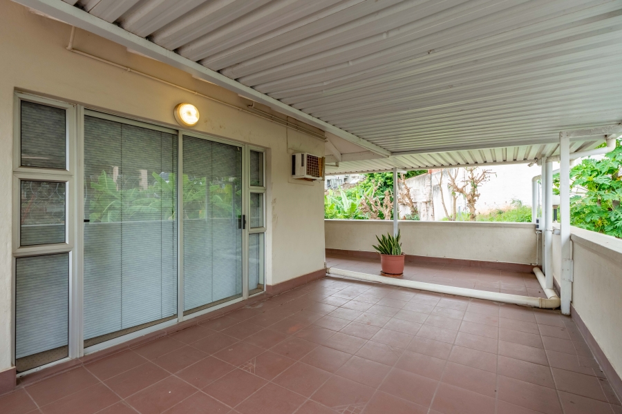 5 Bedroom Property for Sale in Reservoir Hills KwaZulu-Natal