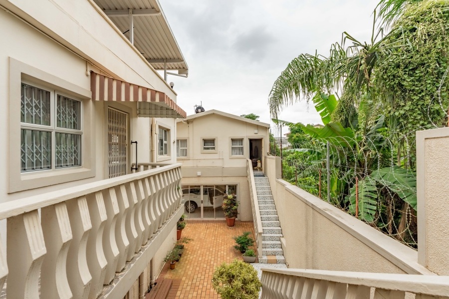 5 Bedroom Property for Sale in Reservoir Hills KwaZulu-Natal