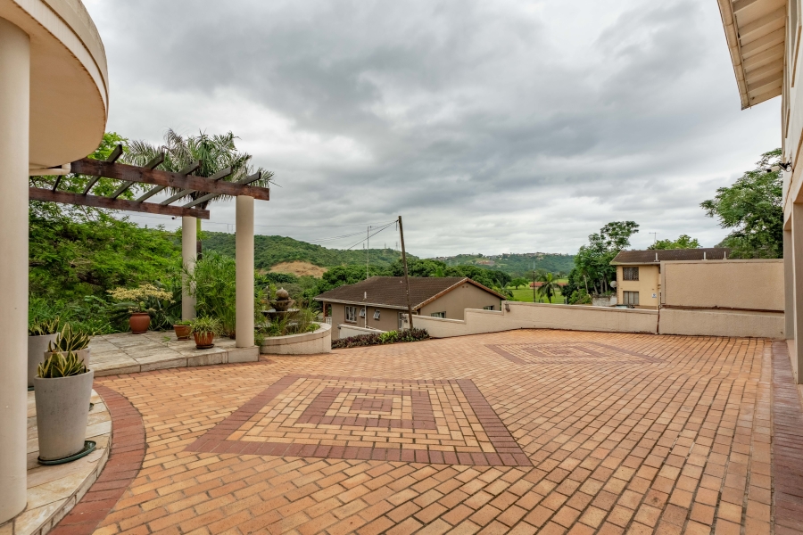 5 Bedroom Property for Sale in Reservoir Hills KwaZulu-Natal