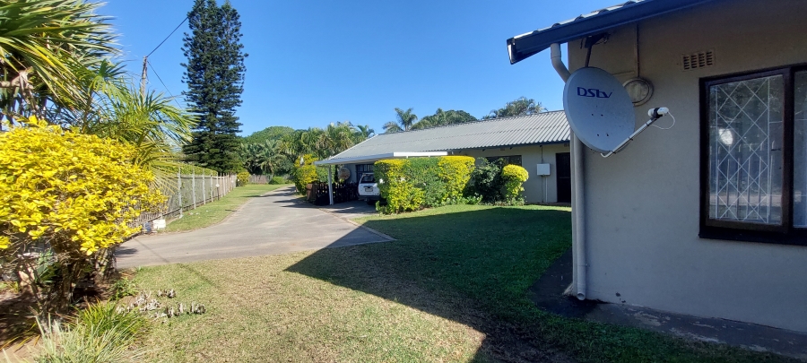 2 Bedroom Property for Sale in Oslo Beach KwaZulu-Natal