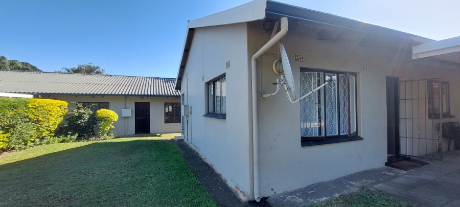 2 Bedroom Property for Sale in Oslo Beach KwaZulu-Natal