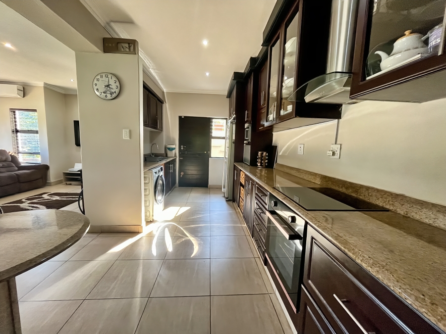 4 Bedroom Property for Sale in Seaward Estate KwaZulu-Natal