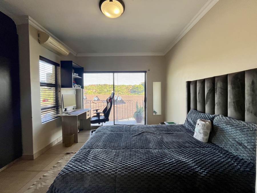 4 Bedroom Property for Sale in Seaward Estate KwaZulu-Natal