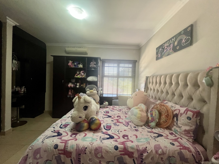 4 Bedroom Property for Sale in Seaward Estate KwaZulu-Natal