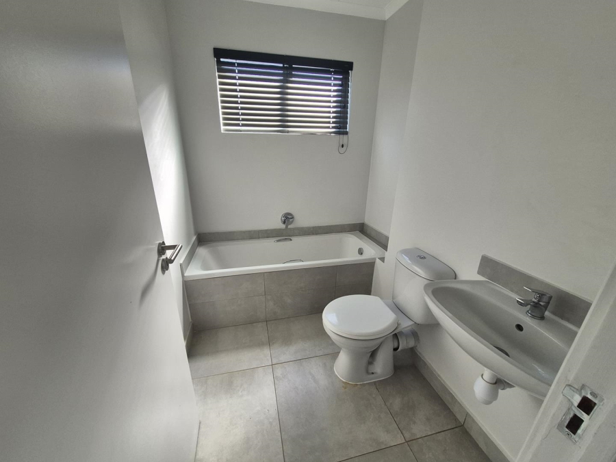 2 Bedroom Property for Sale in Hayfields KwaZulu-Natal