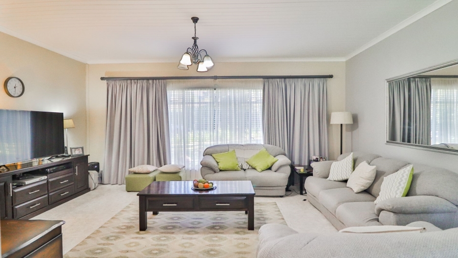3 Bedroom Property for Sale in Prestbury KwaZulu-Natal
