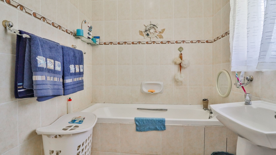 3 Bedroom Property for Sale in Prestbury KwaZulu-Natal